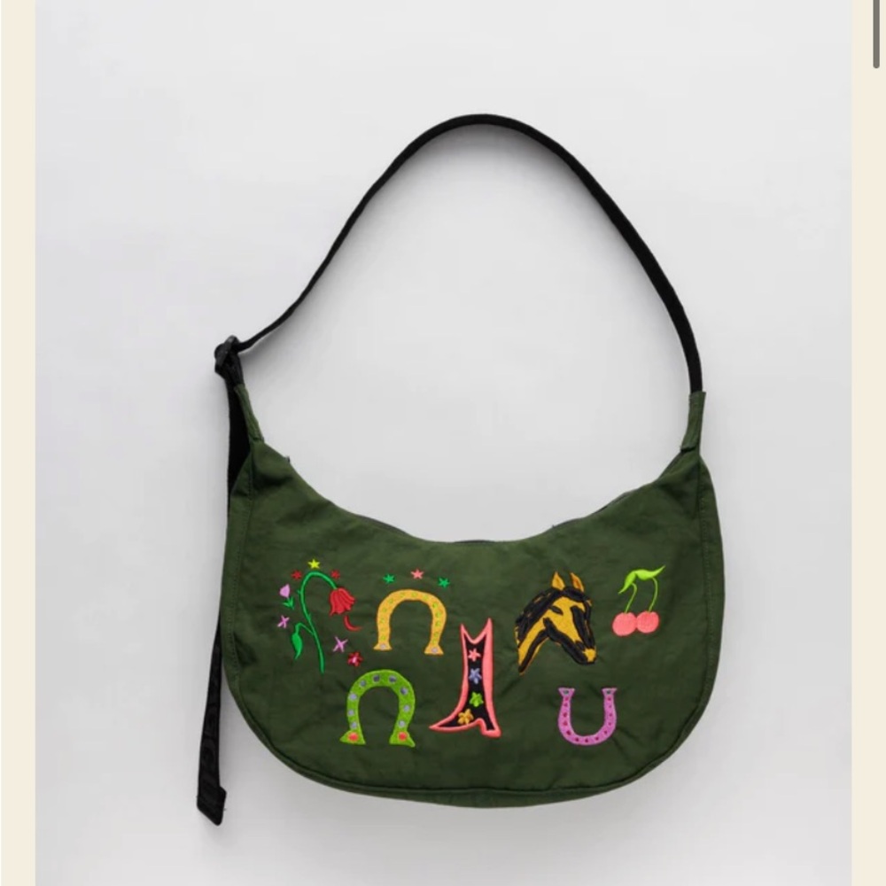 Used BAGGU Jessica Williams medium crescent bag